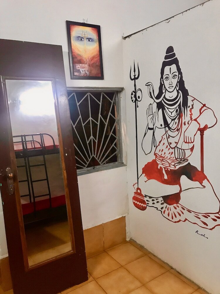 Фото Bricks and Bamboo Hostel