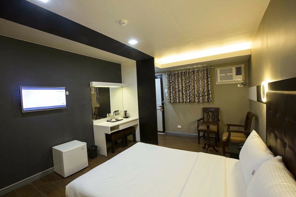 Фото Lucky 9 Budget Hotel