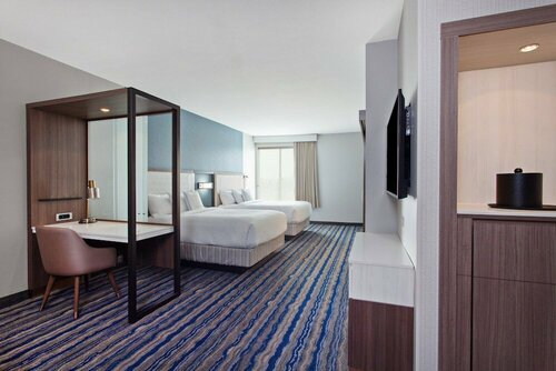 Гостиница SpringHill Suites by Marriott Huntington Beach Orange County в Хантингтон-Бич