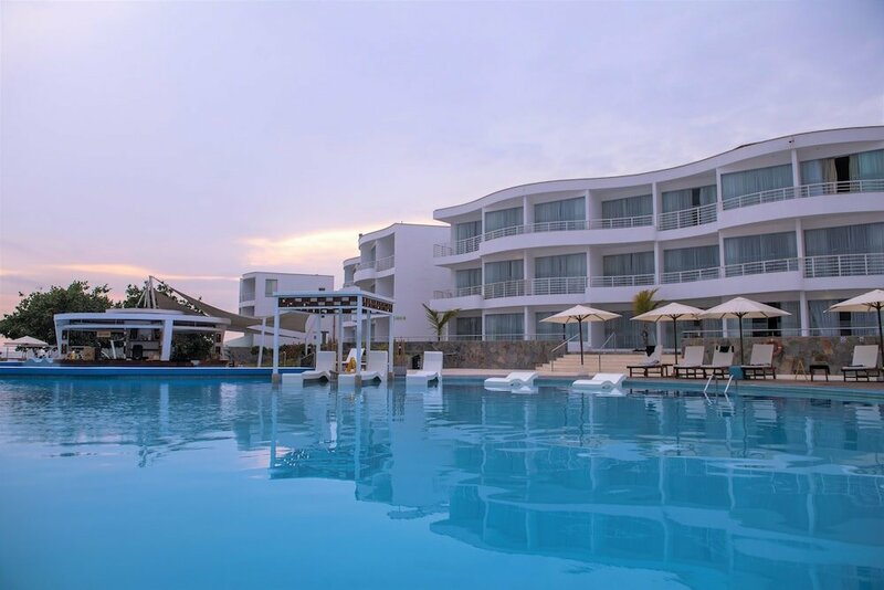 Гостиница Hotel Vista Pacifico & Centro de Convenciones