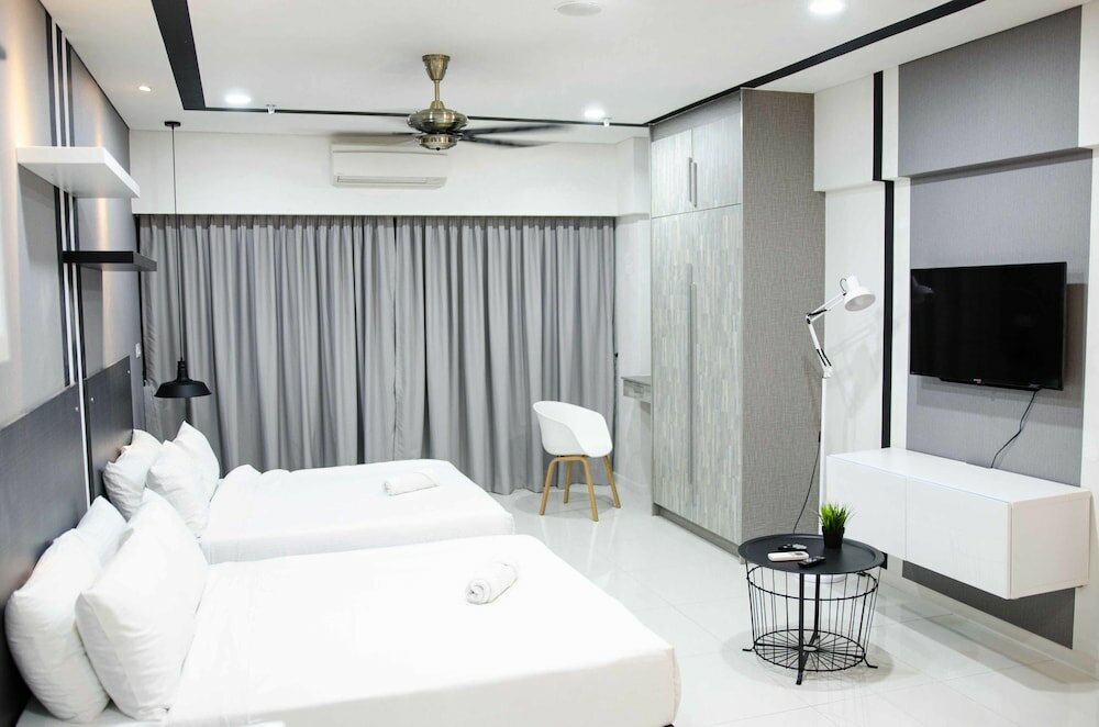 Фото Mercu Summer Suite Klcc @ Penguin Homes