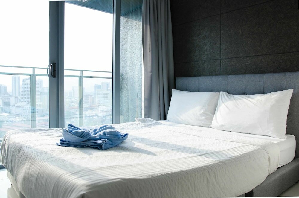 Фото Mercu Summer Suite Klcc @ Penguin Homes