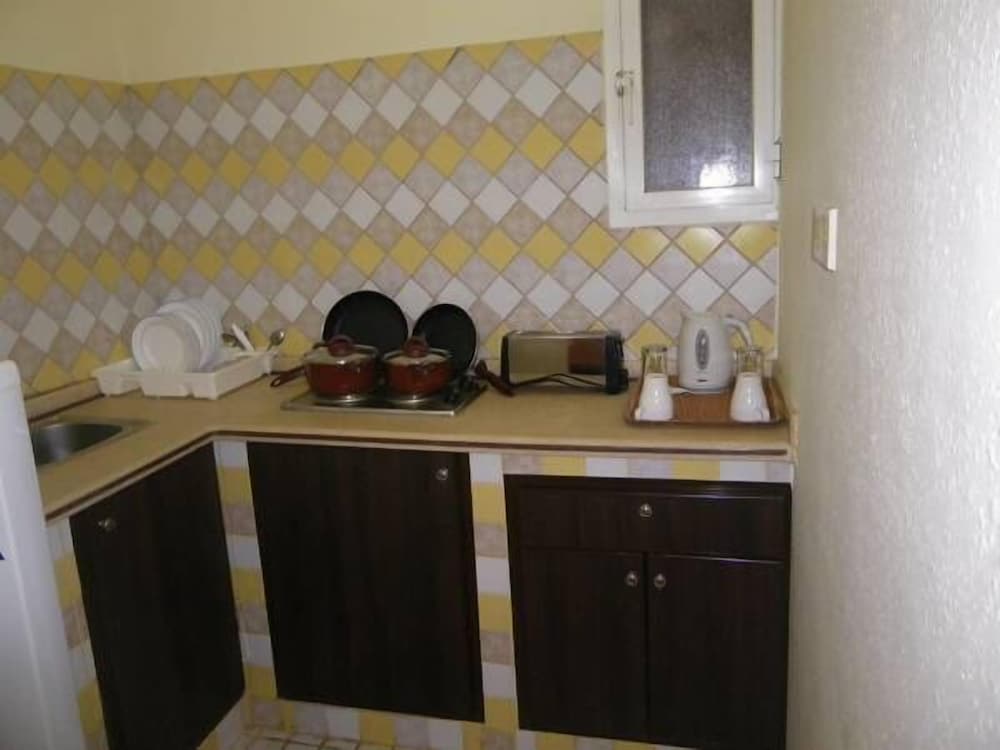 Фото Delmon Hotel Jeddah