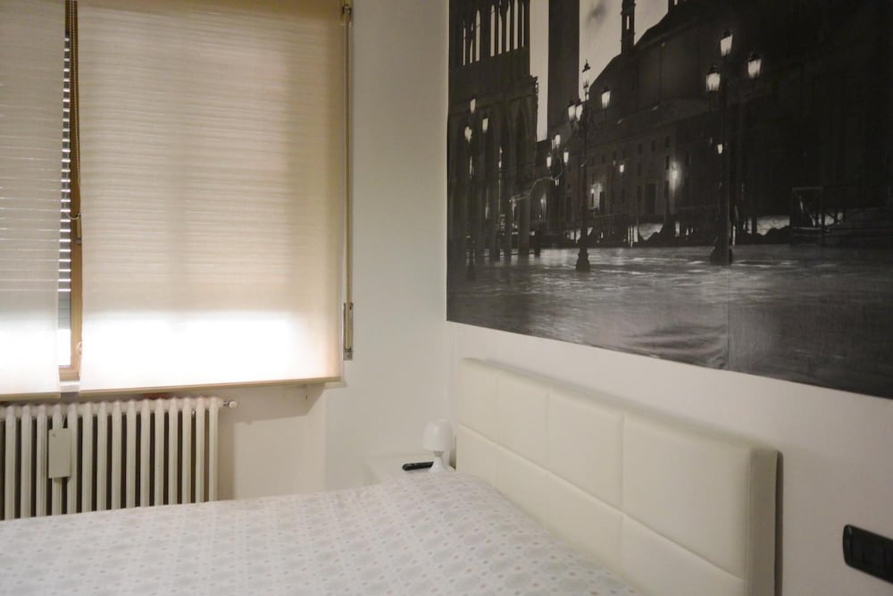 Фото Pavia Affitta Camere