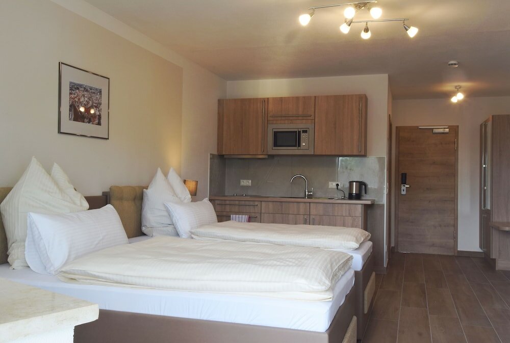 Фото Aparthotel Donaustern