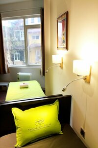 Tomodachi House (Hanoi, Hanoi Station), hotel