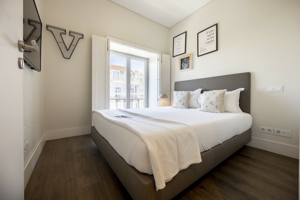 Фото Chiado Mercy - Lisbon Best Apartments