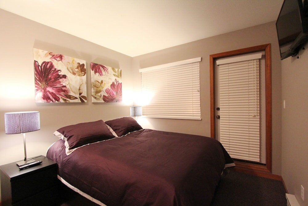 Фото Signature Condos by Whistler Retreats