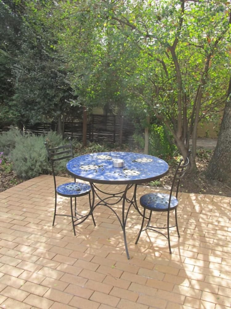 Фото Five A Morris