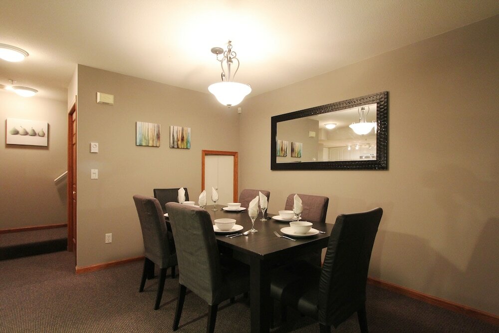 Фото Signature Condos by Whistler Retreats