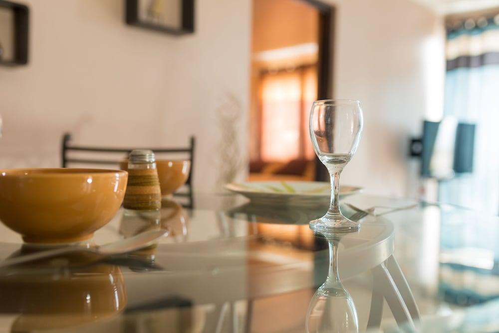 Фото New Kingston Ca Guest Apartment VI