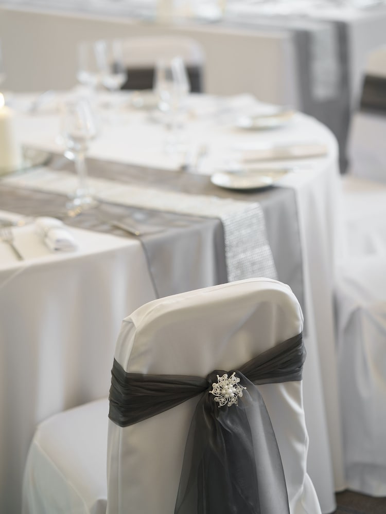 Фото New Bath Hotel and SPA