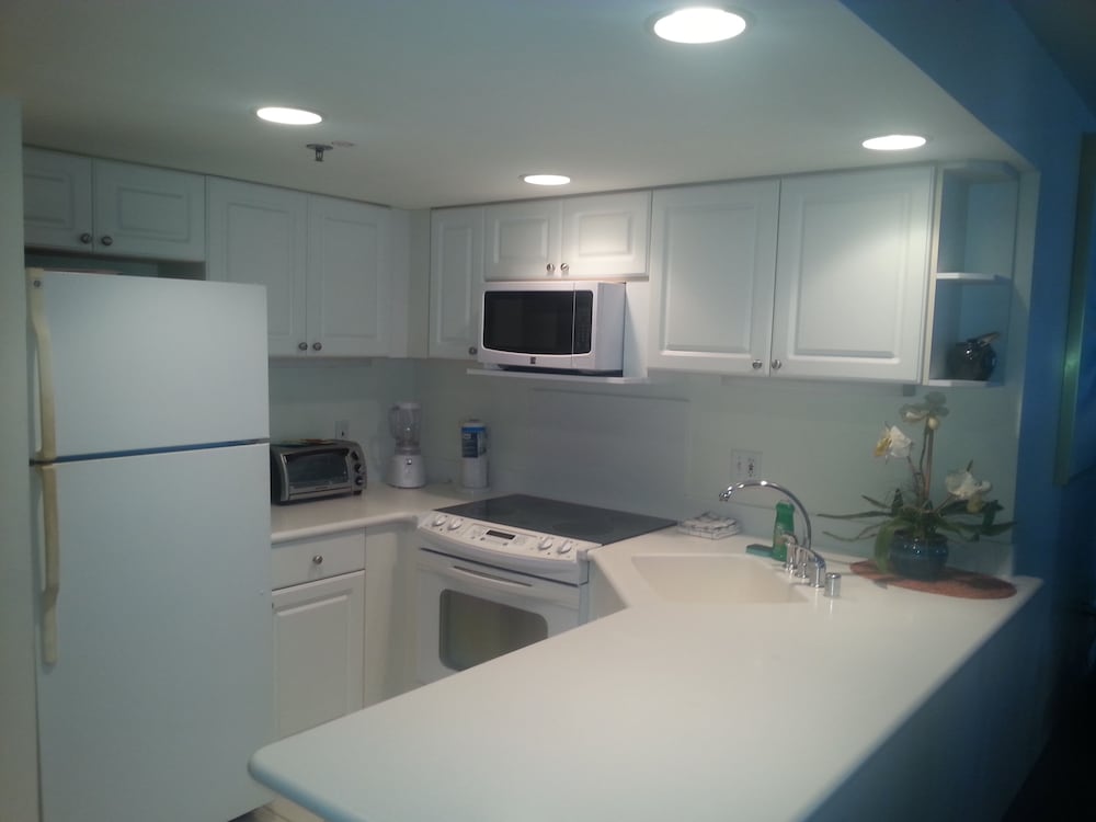 Фото Ilikai Hotel by Hello Relaxation