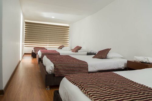 Гостиница Deportel Bogota в Боготе