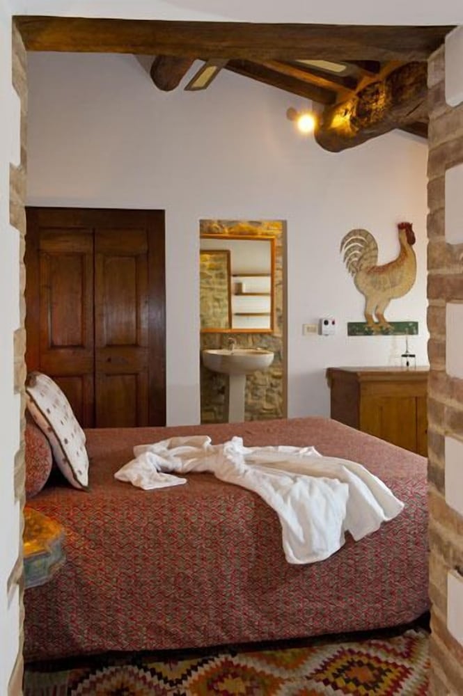 Фото Borgo di Bastia Creti