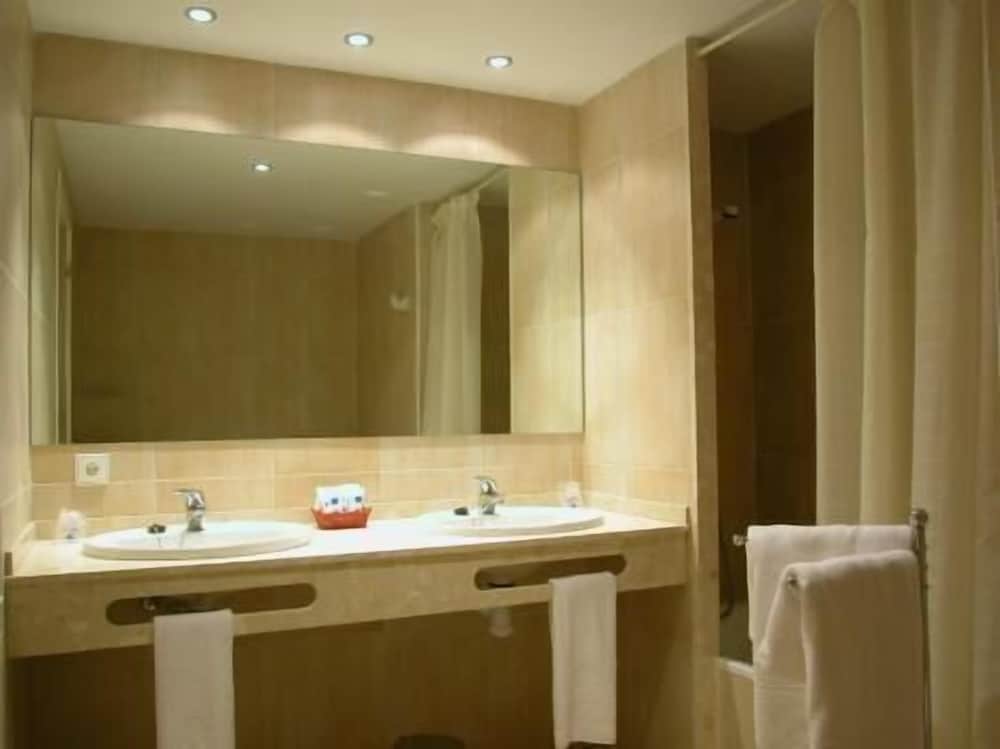 Фото Camping & Bungalows Ligüerre de Cinca