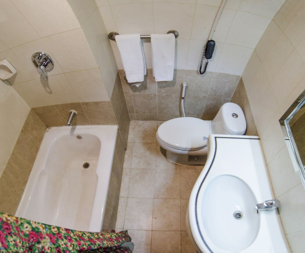 Фото Отель One Karachi