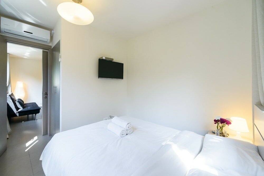 Фото Dizengoff Inn