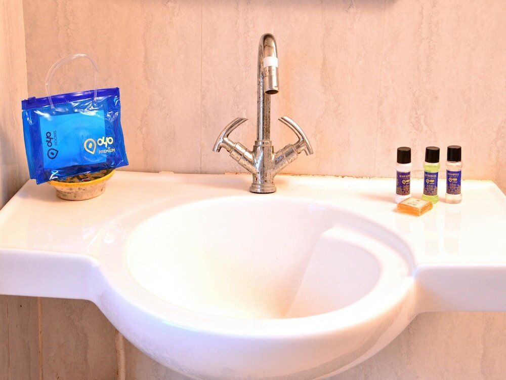 Фото Oyo 2689 Hotel Karan Villas