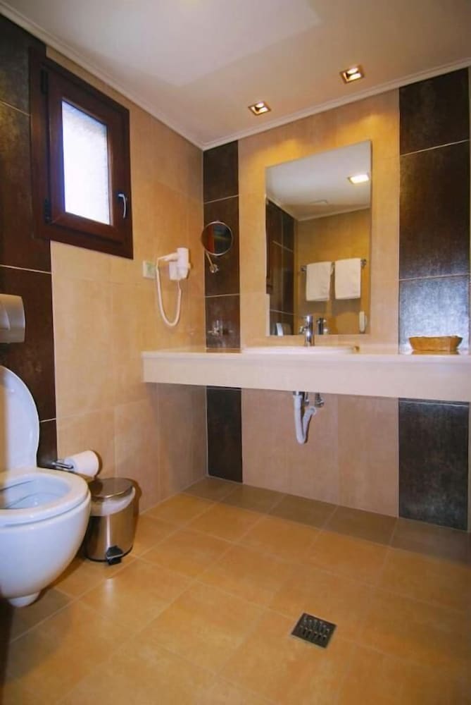 Фото Hotel Porto Plaza Beach Resort