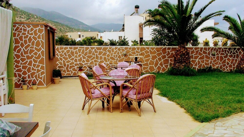 Фото Ambrosia Hotel