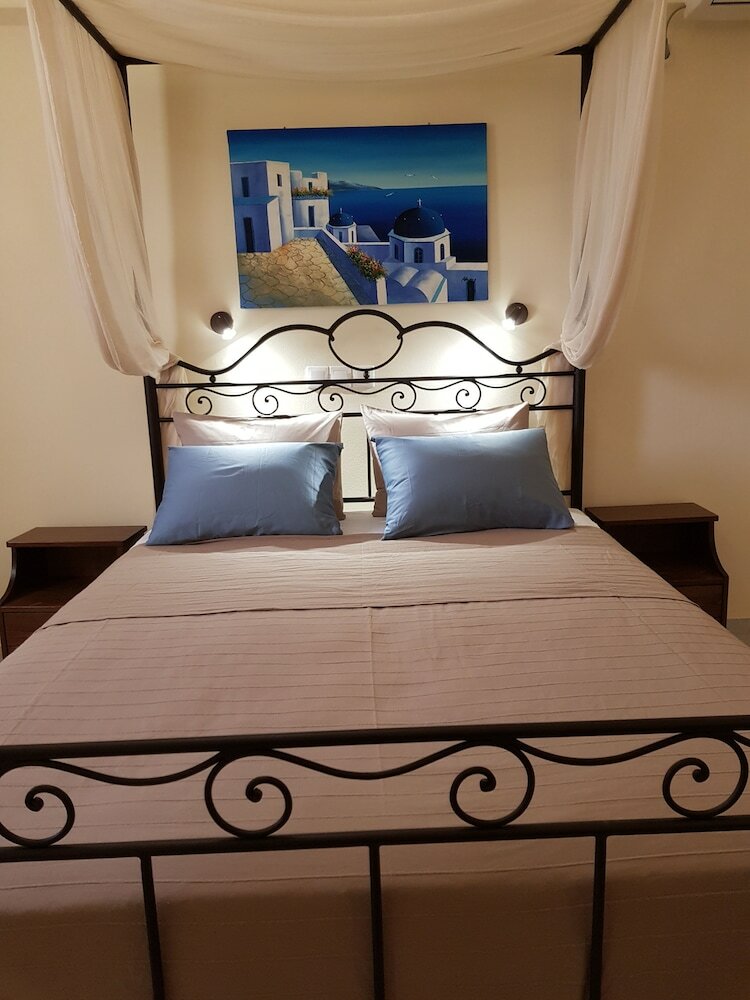 Фото Villa Irini Kamari