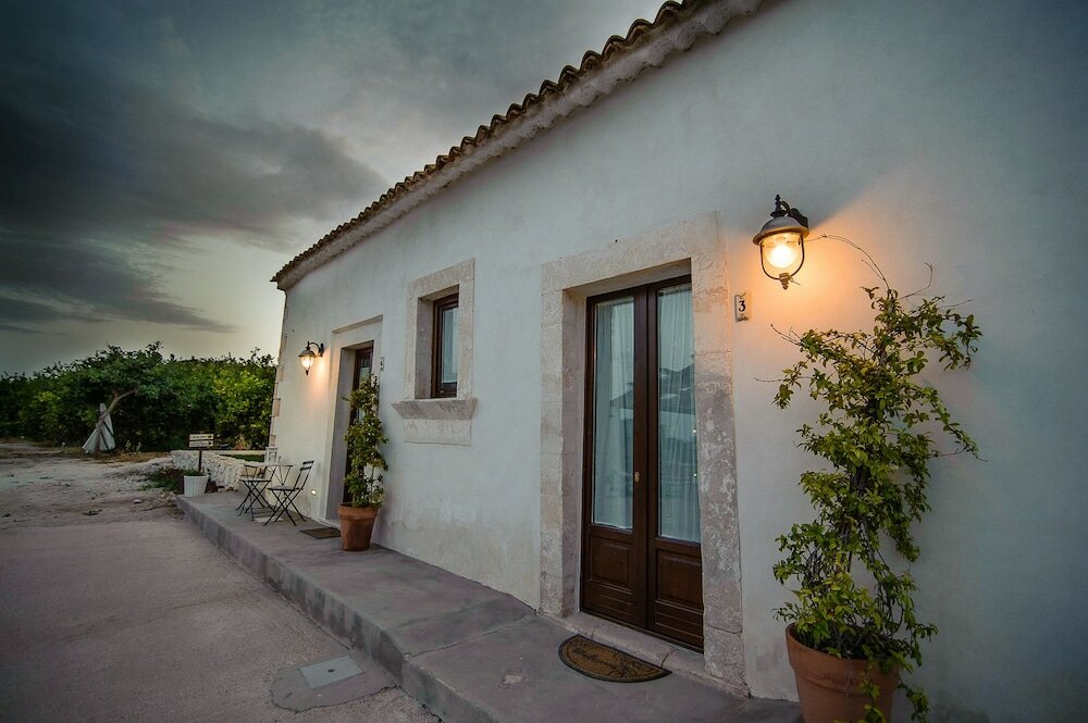 Фото Agriturismo alle Riserve Cavagrande