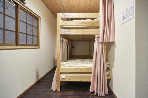 Хостел Osaka Guesthouse Sakura в Осаке