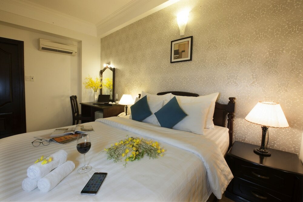 Фото Sunrise Central Hotel