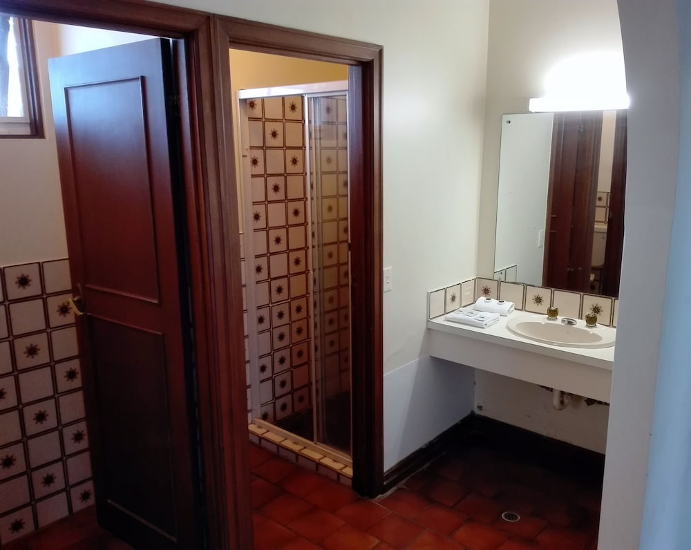 Фото Glen Apartments Melbourne