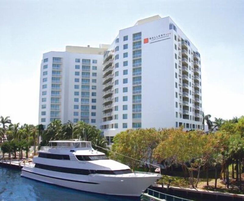Гостиница Gallery One Private Condos в Форт-Лодердейл