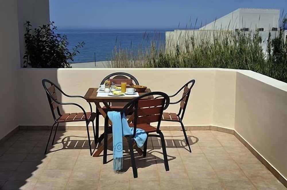 Фото Caretta Beach