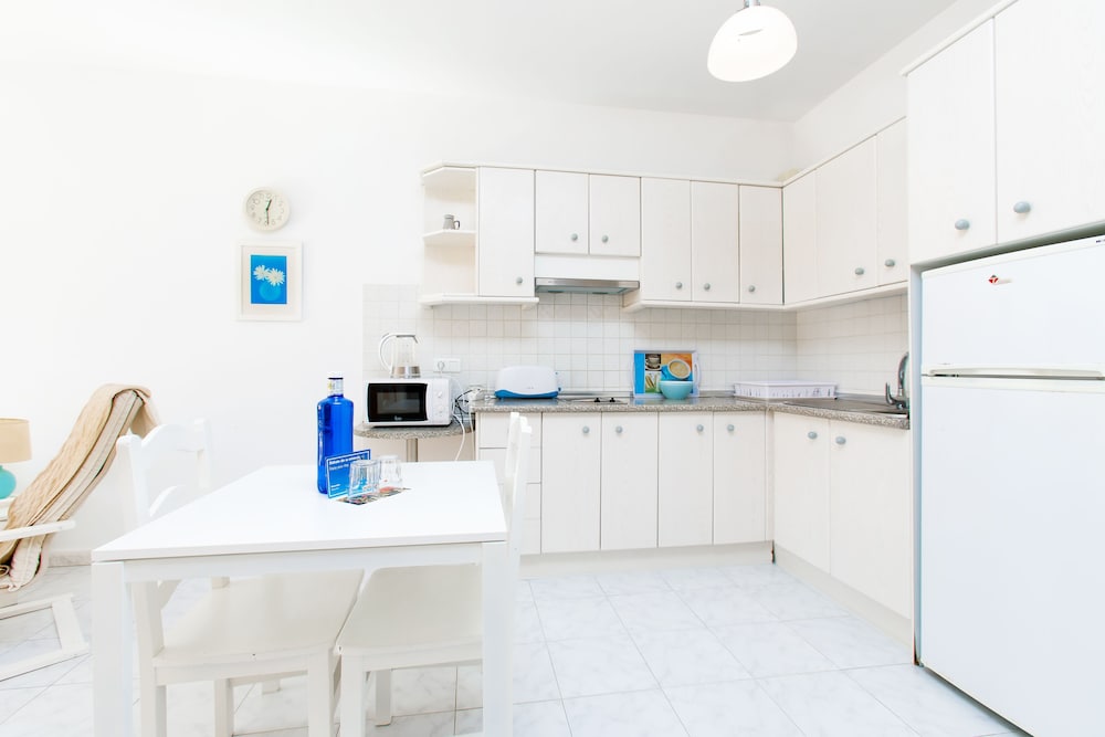 Фото Apartamentos Turísticos Almoraide