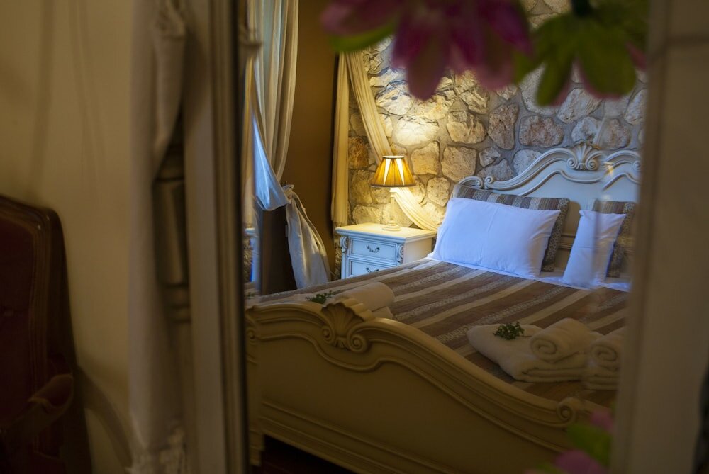 Фото Arethousa Villas