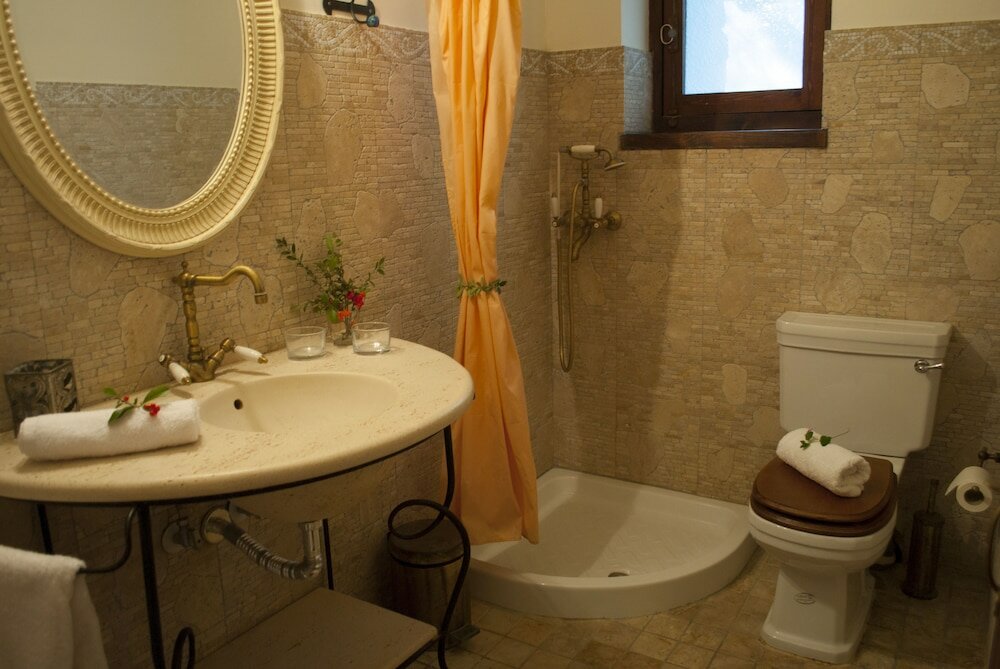 Фото Arethousa Villas