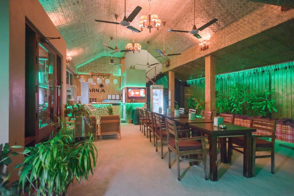Фото Narnia Maldives Hotel at Maafushi