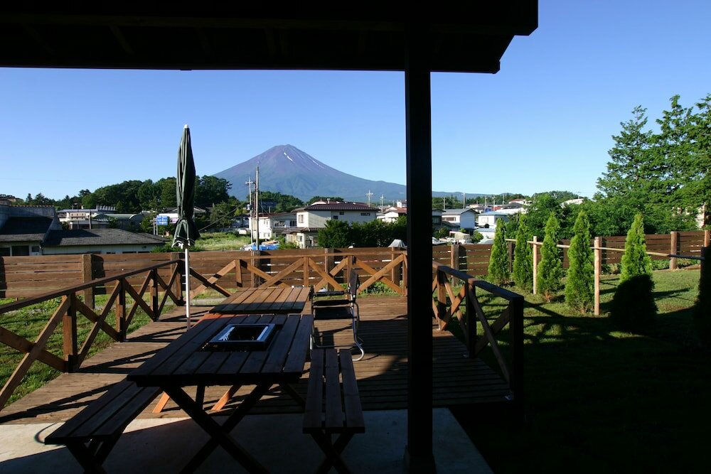 Фото Villa May Queen