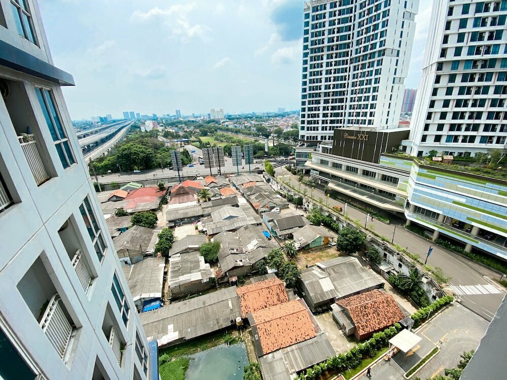 Hotel Full Furnished With Simply Look Studio Room Mont Blanc Bekasi Apartment, Bekasi, photo