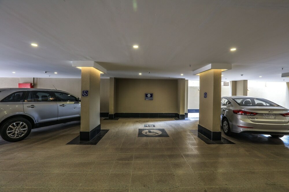 Фото Al Itqan Apart-hotel