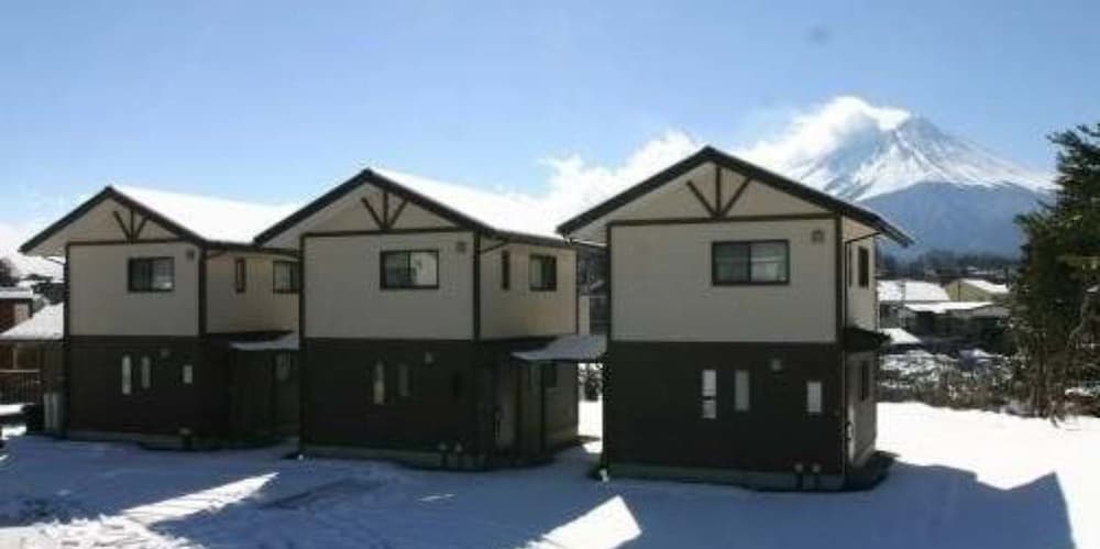 Фото Villa May Queen