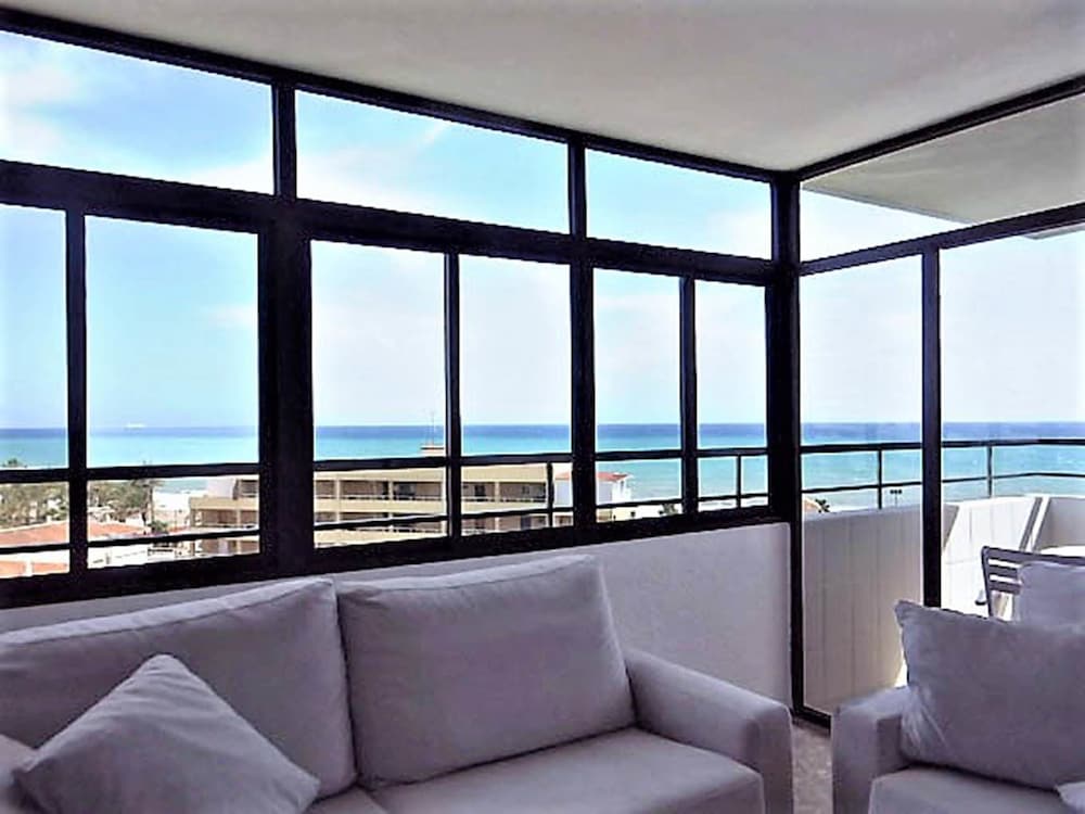 Фото Waterfront Playamar Apartments