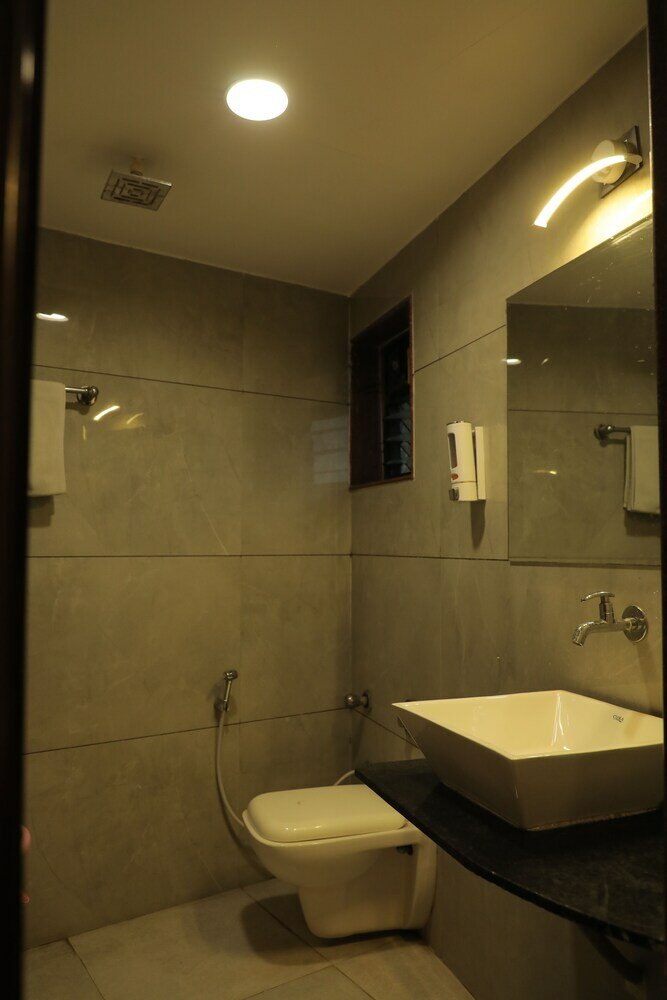 Фото Hotel Gokul