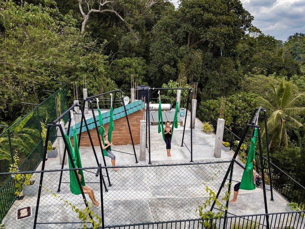 Фото Surf & Yoga Mirissa