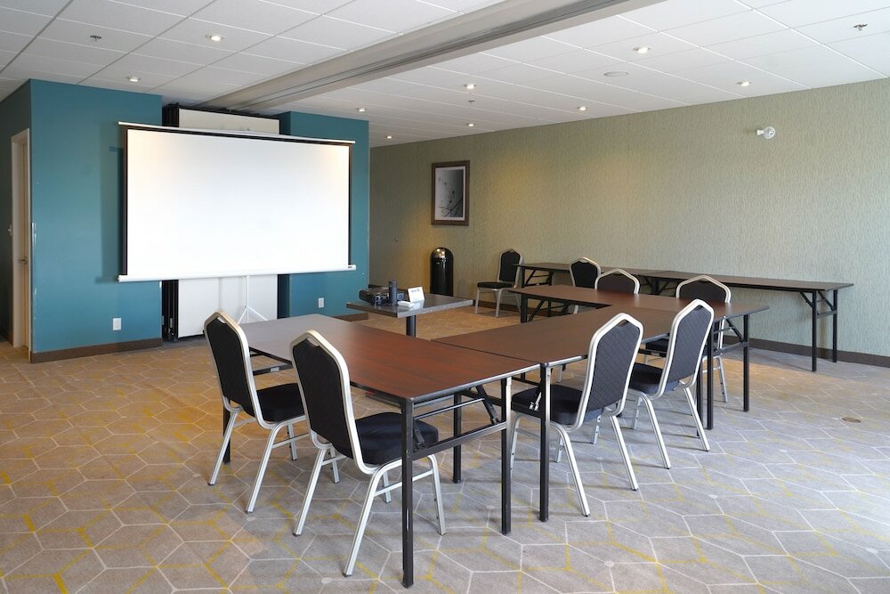 Фото Fairfield Inn And Suites Airdrie