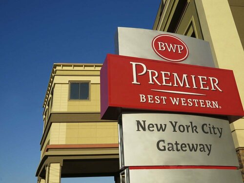 Гостиница Best Western Premier Nyc Gateway Hotel в Норт Бергене