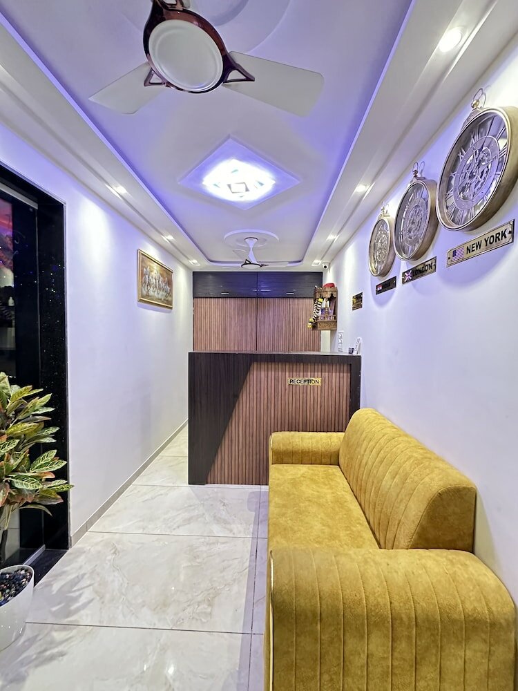 Фото Hotel Classio Inn - Kokilaben Hospital