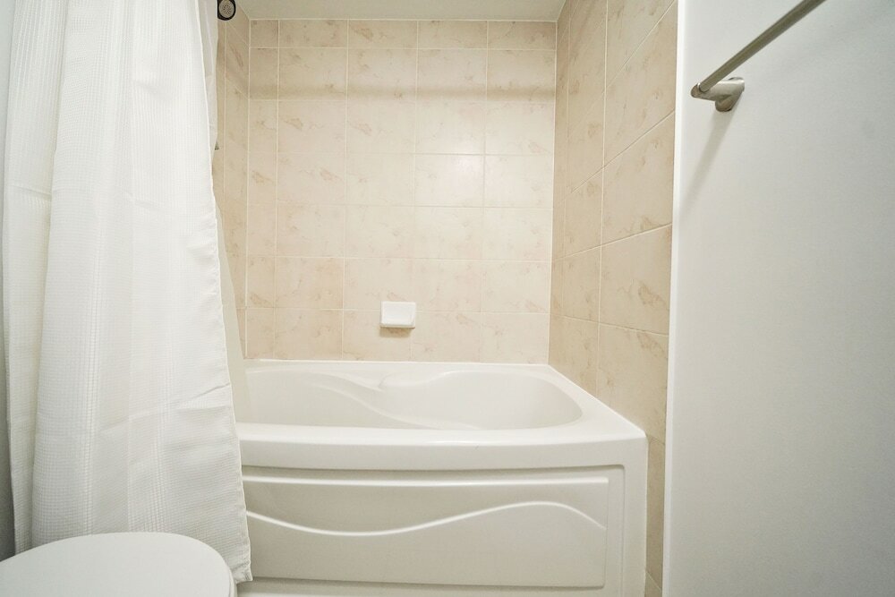 Фото RivetStays - The Infinity