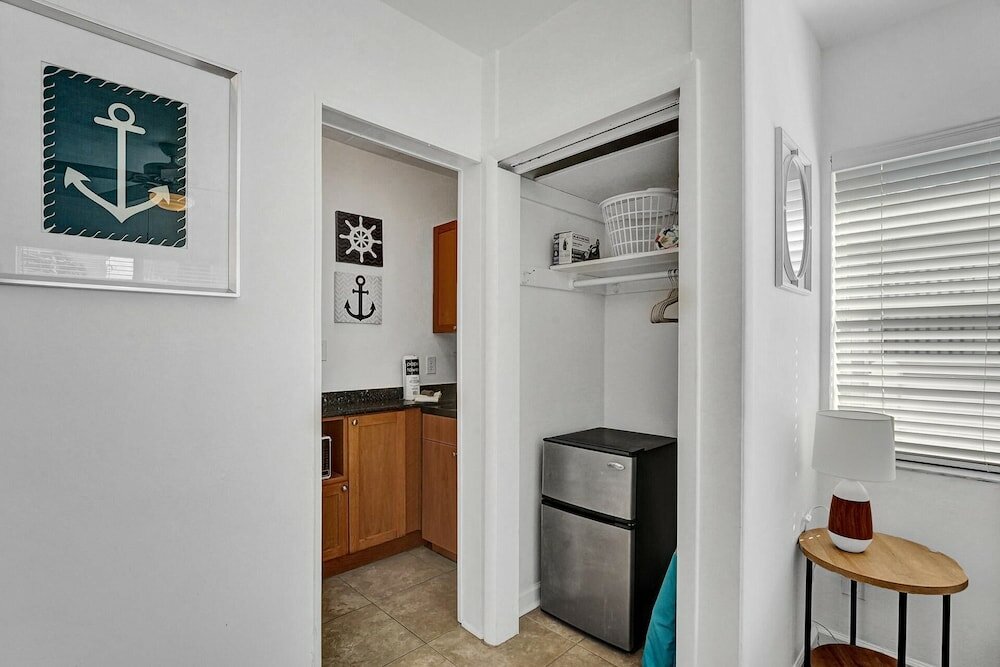 Фото Waves On Desoto