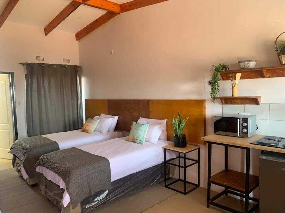 Фото Letlhakeng Park-Route Apartments