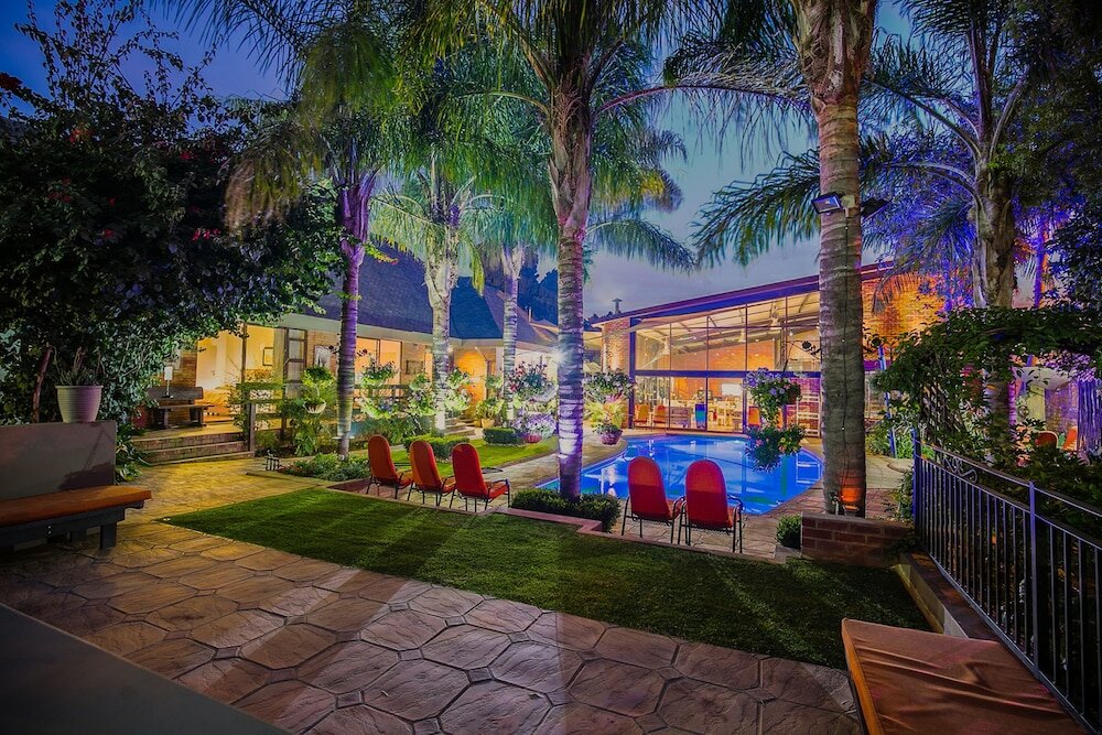 Фото Sunrock Guesthouse